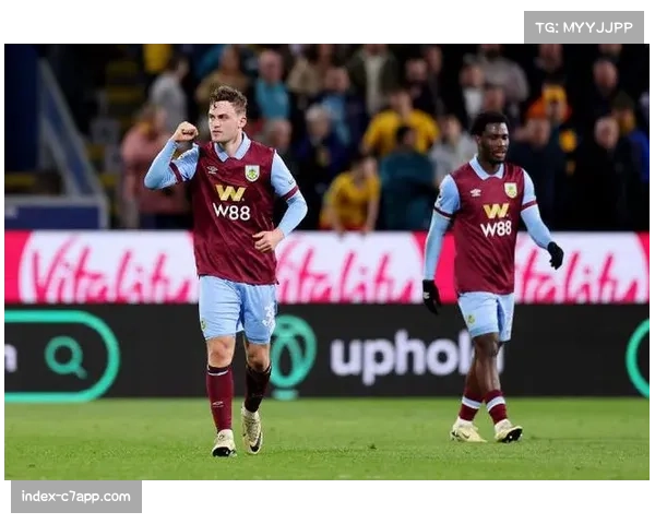 拉森坚守狼队展现忠诚，誓在对阵伯恩利之战中焕发独特风格